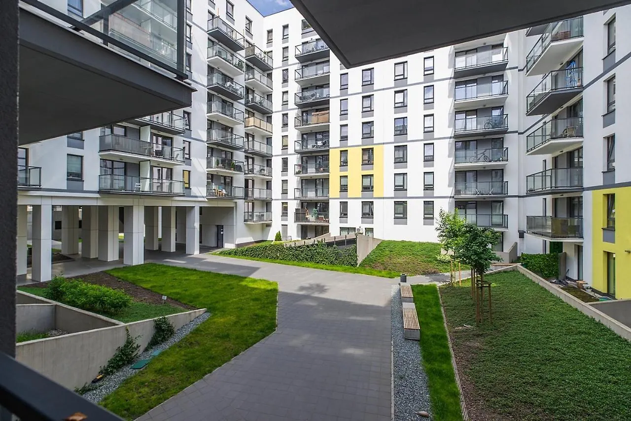Wola Luxe Apartment Варшава